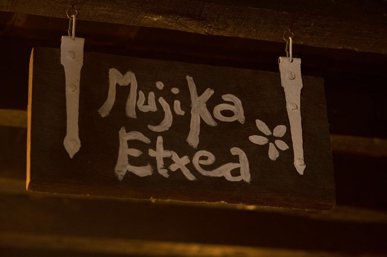 Mujika Etxea Villa Manurga Buitenkant foto